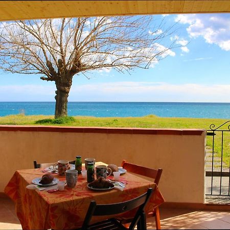 House On The Sea Villa Mascali Eksteriør billede